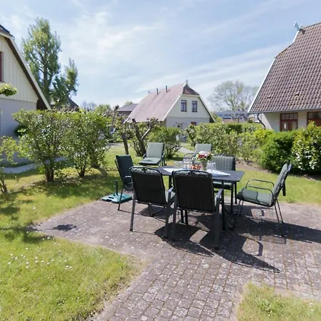 Ferienhaussiedlung Strandperlen Sanddornhof 4b 別荘 ヴストロ